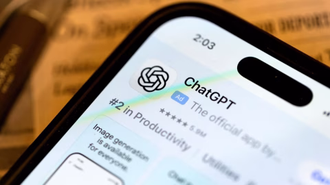 OpenAI retrasa función clave de ChatGPT