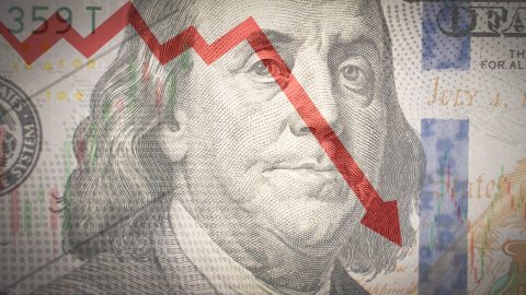 Dólar baja en Colombia: cierre del 27 marzo