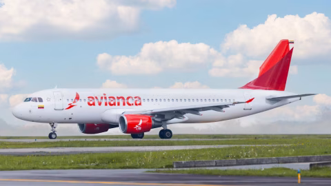 Avianca cancela vuelos Bogotá-Caracas