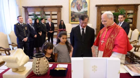 Petro se reunió con el papa León XIV