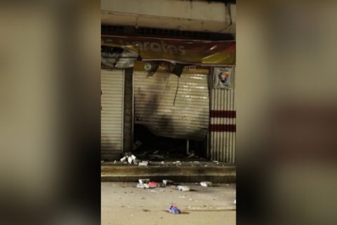 Atentado con explosivo contra farmacia en Algeciras, Huila