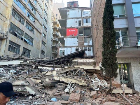Terremoto en Colombia deja 25 muertos y colapsos