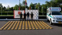 Condenan a ocupantes de ambulancia con 200 kilos de coca en Pitalito