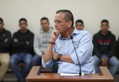 Fallo confirma inhabilidad a Gorky Muñoz, pero aplaza sanción
