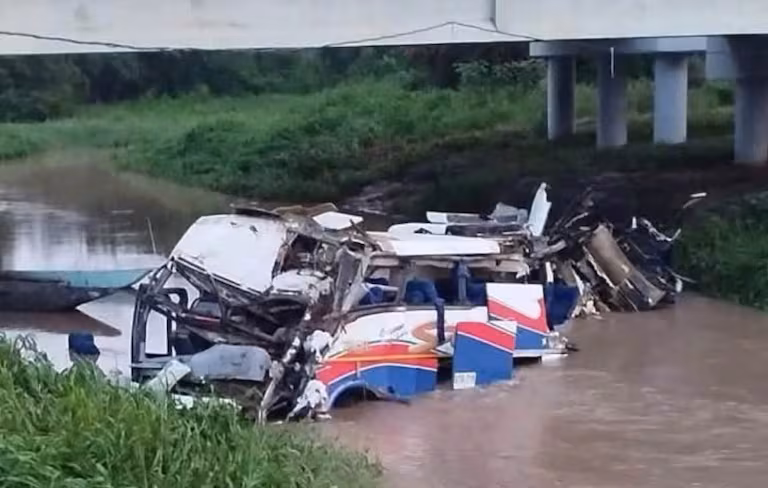 Conductor del bus de Kbeto Zuleta revela causa del trágico accidente