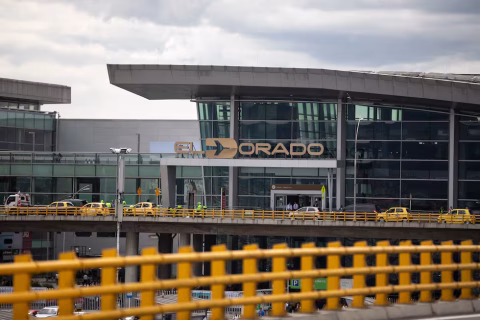 Trabajador de la Aerocivil murió tras caer de la torre de control de El Dorado